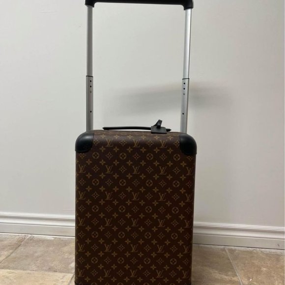 Louis Vuitton Horizon 55 Travel Bag - Picture 8 of 8